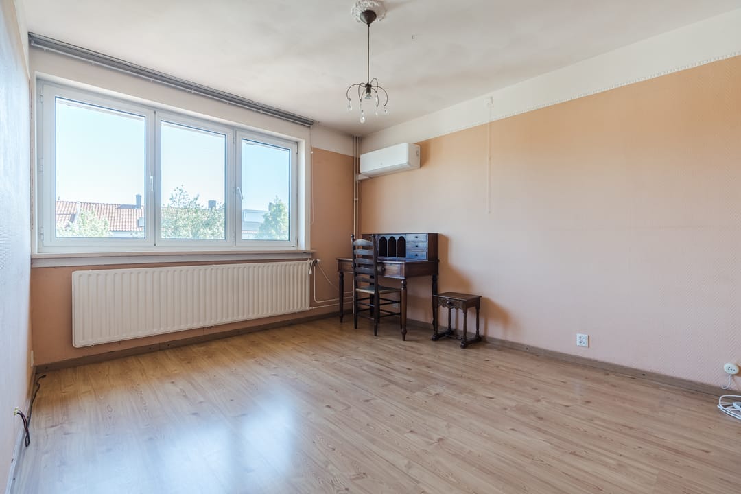 Spacious 1930s Terraced Home with Garden in Eindhoven — 22
