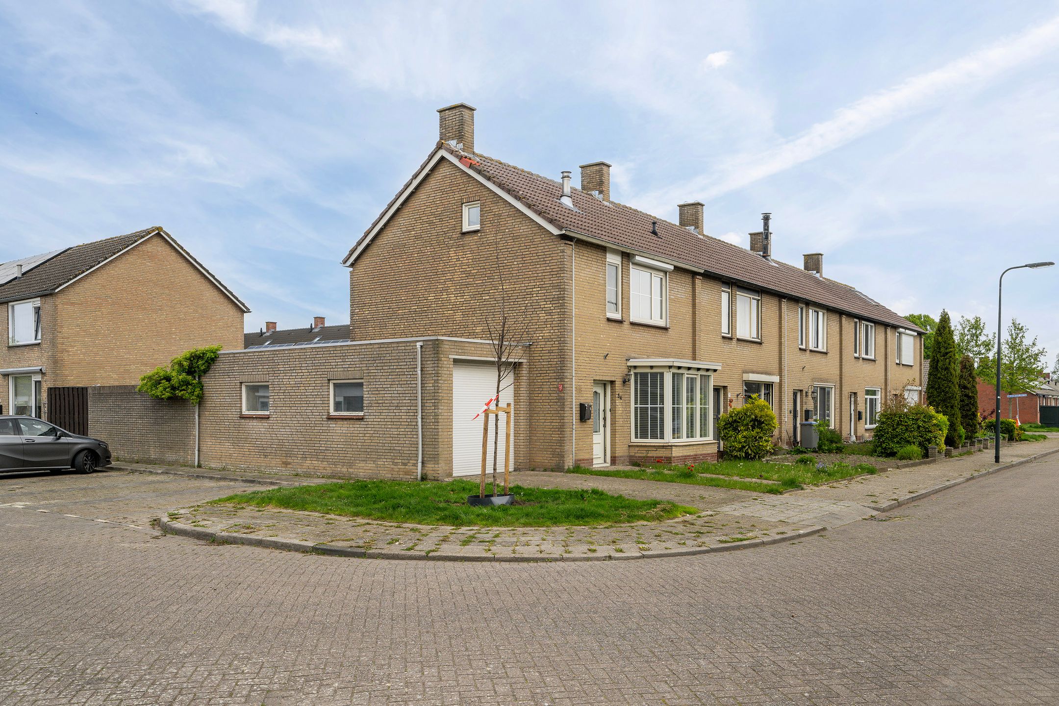 Photo 6 of Dokter Renesstraat 34