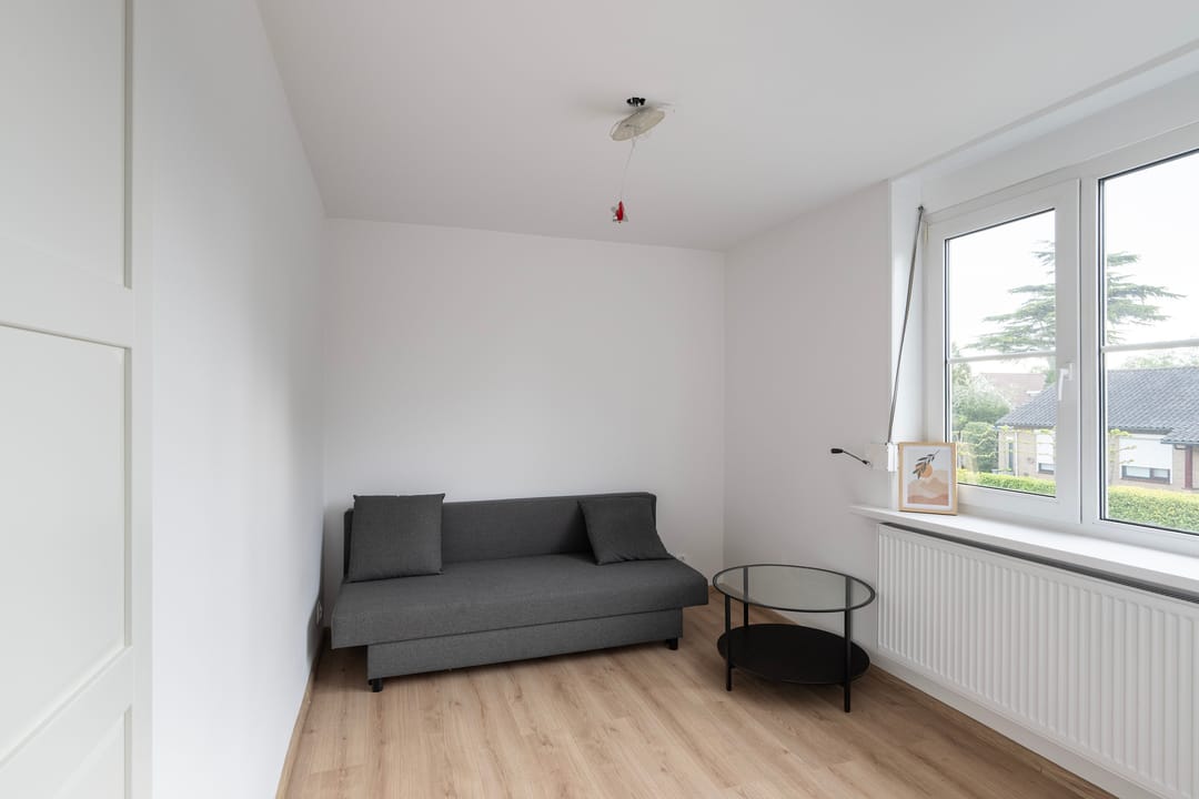 Photo 28 of Dokter Renesstraat 34