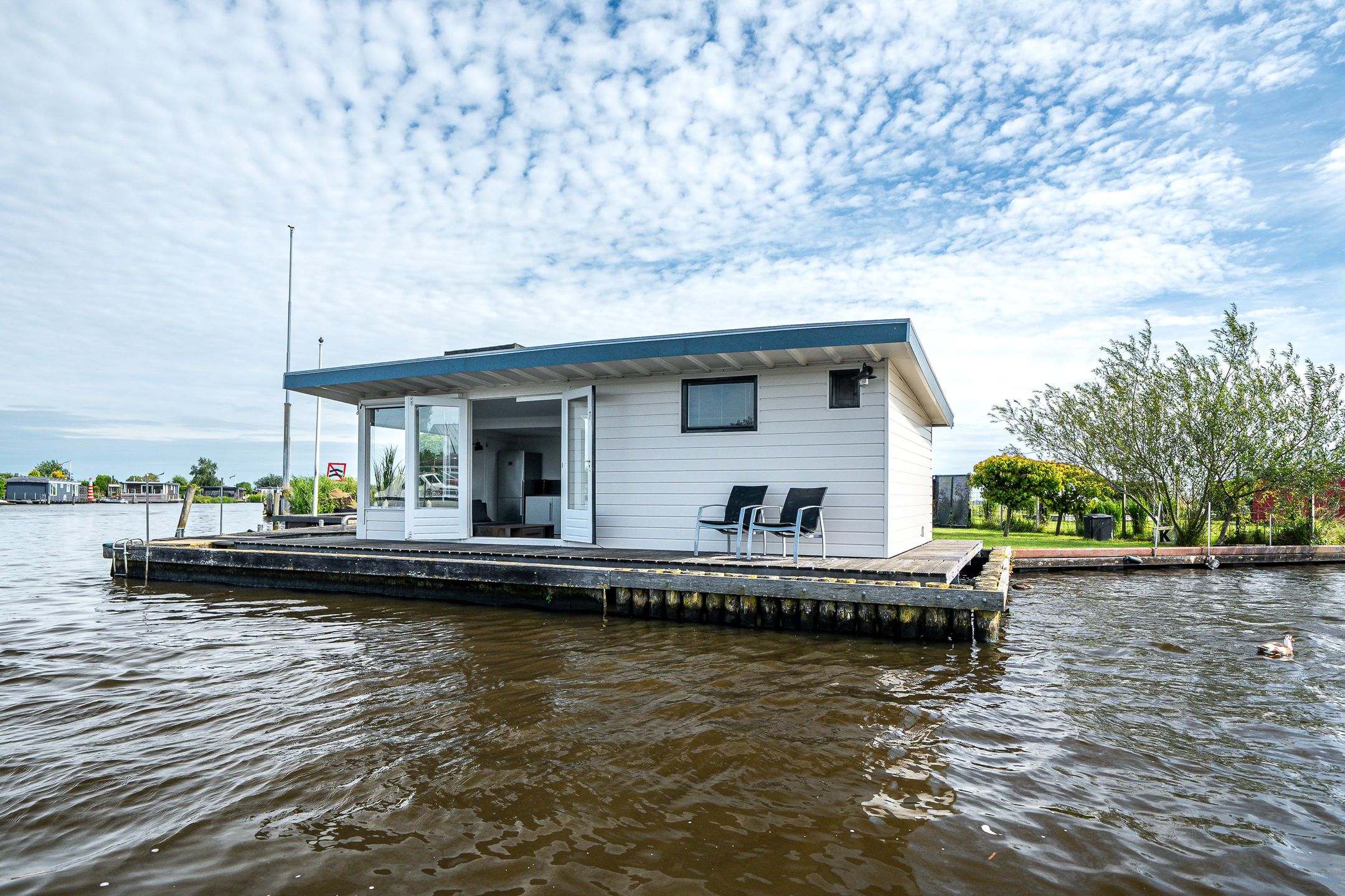 1-bedroom freehold villa in Grou — photo 4 of 5