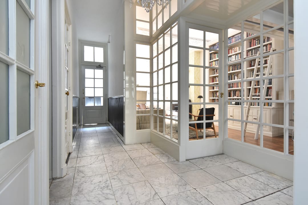Photo 8 of Obrechtstraat 139