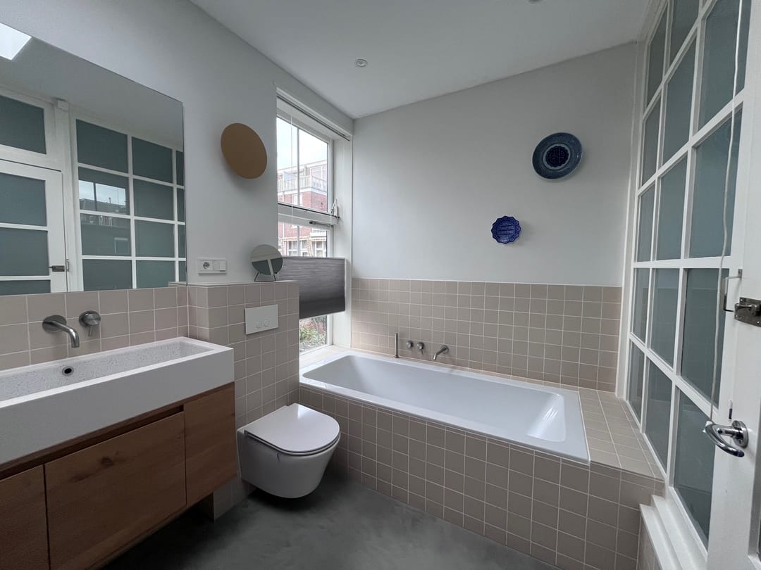 Photo 28 of Obrechtstraat 139