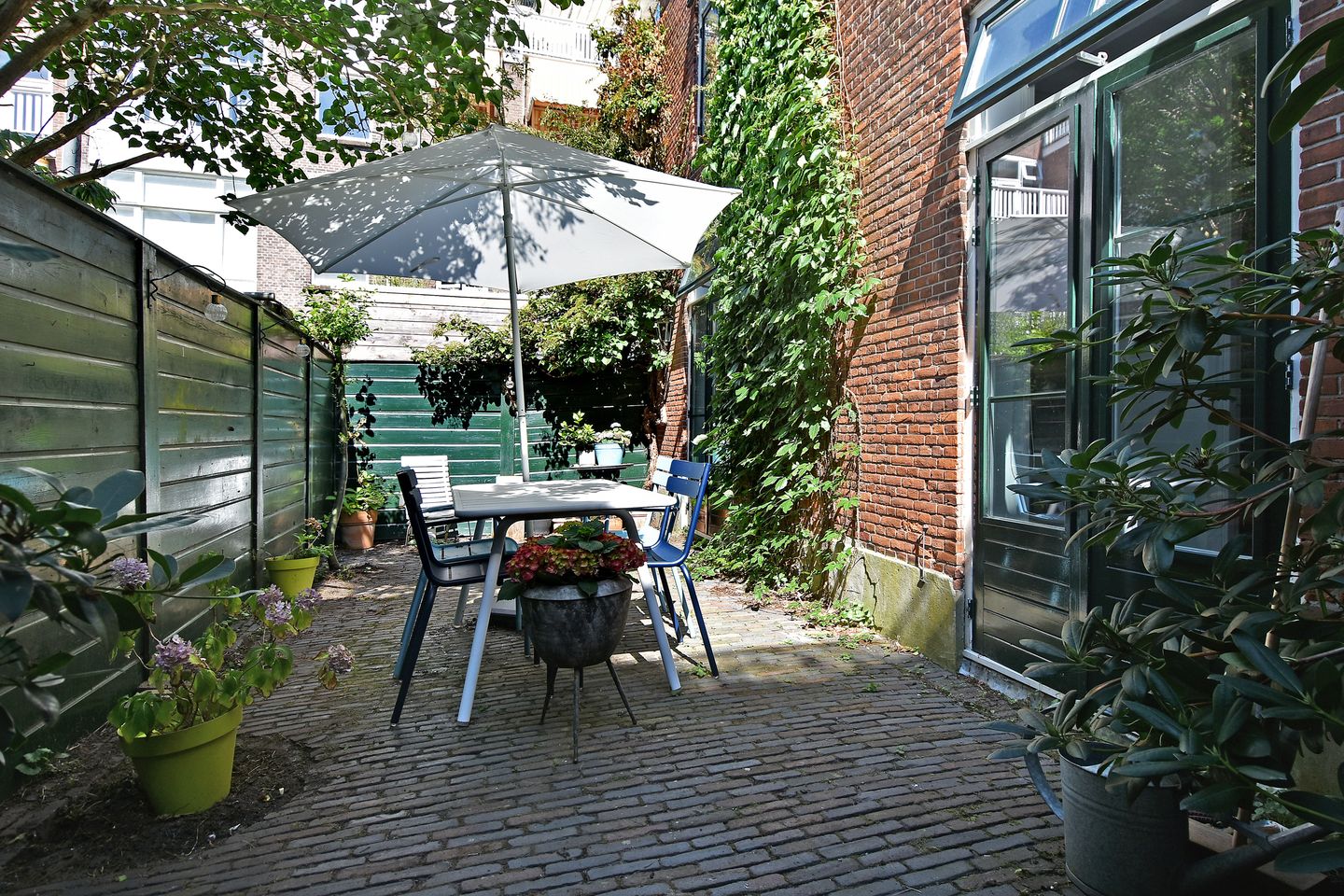 Photo 25 of Obrechtstraat 139