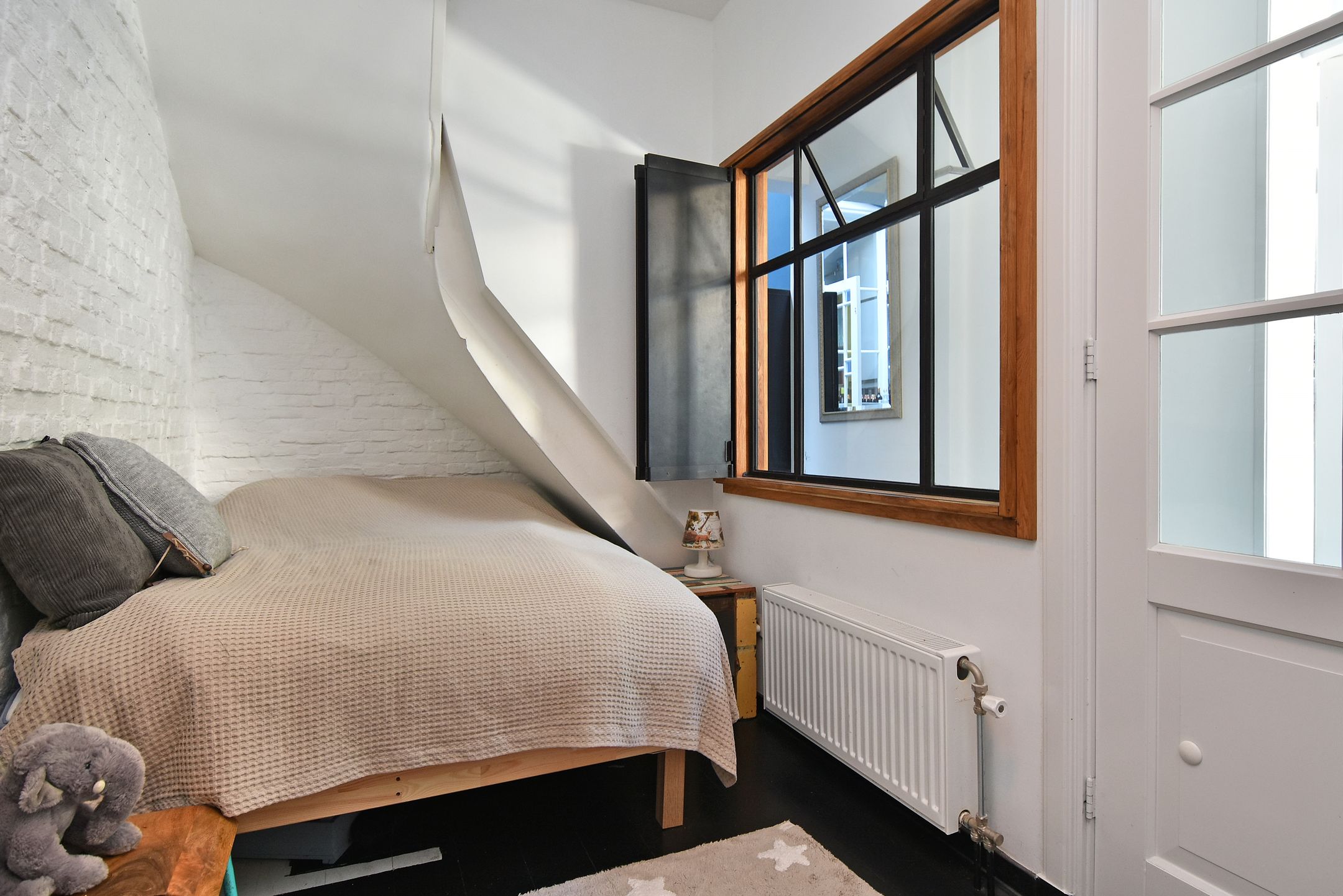 Photo 21 of Obrechtstraat 139