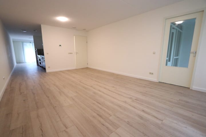 Photo 5 of Loudonstraat 80