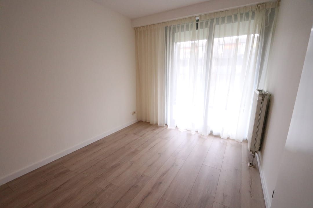 Photo 16 of Loudonstraat 80