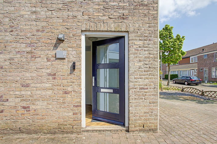 Foto 4 van Steeland 8