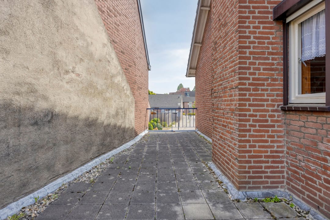 Photo 31 of Veldpoort 17-B
