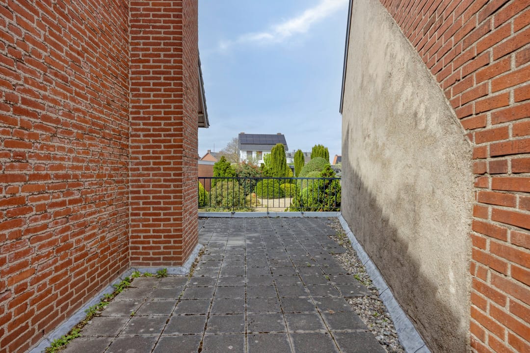 Photo 32 of Veldpoort 17-B