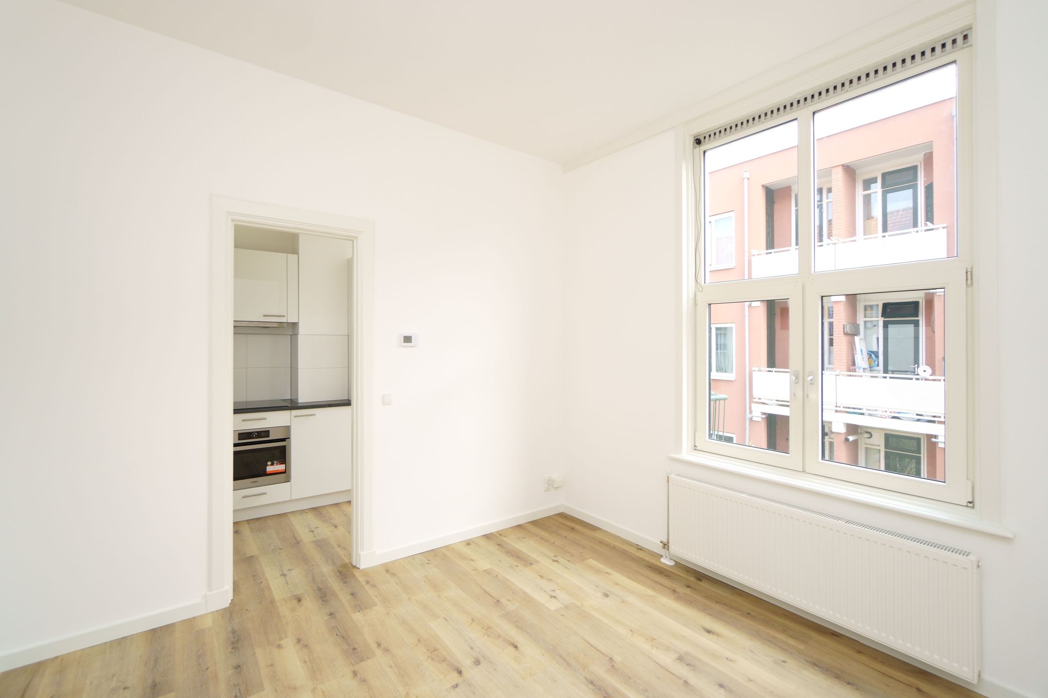 Photo 9 of Fahrenheitstraat 111