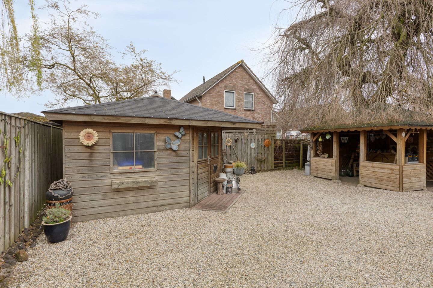 Detached Character Home with Garage in Central Wanroij — 35