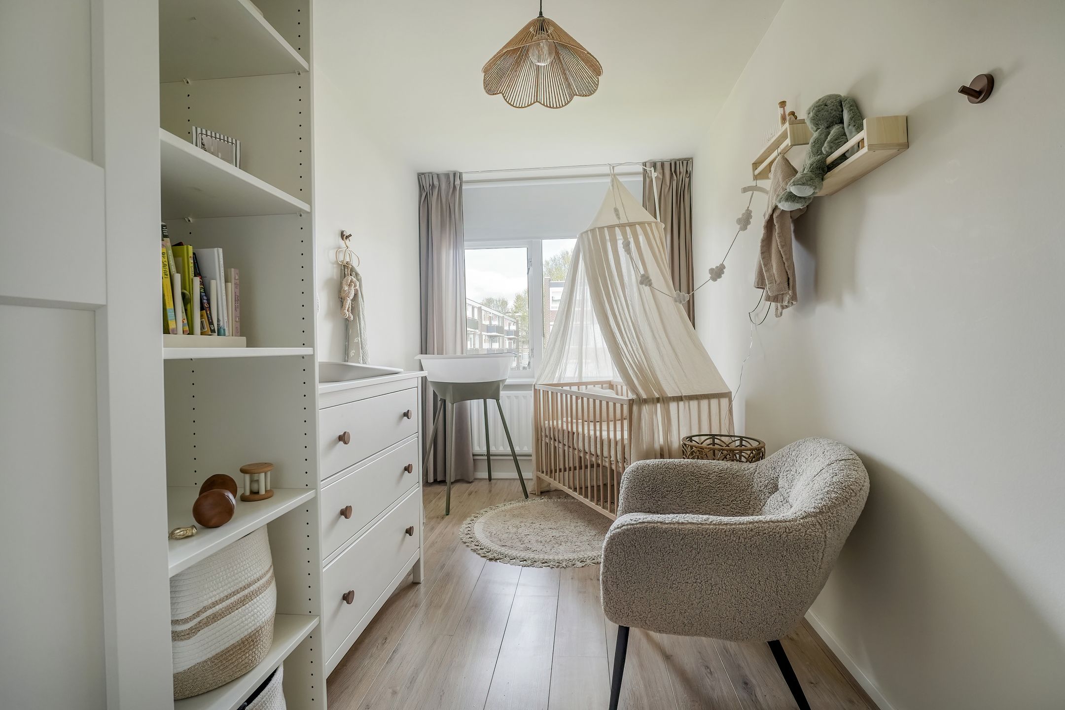 Spacious Maisonnette with Sunny Balcony in Katwijk — 24
