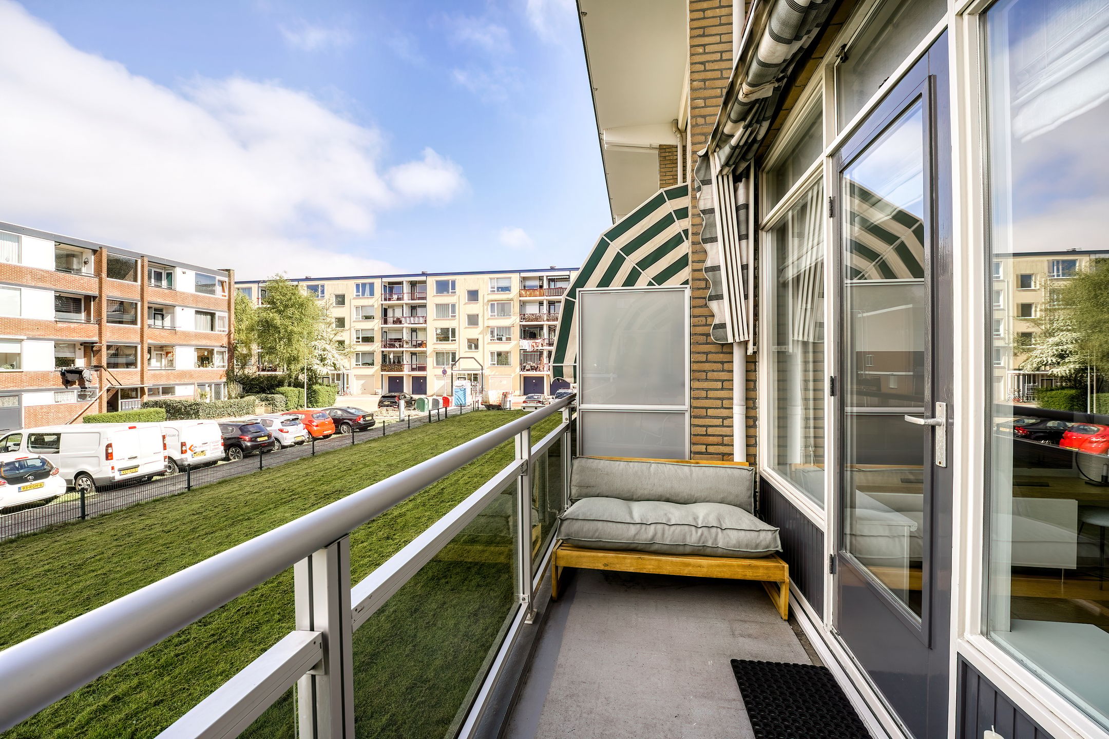 Spacious Maisonnette with Sunny Balcony in Katwijk — 27
