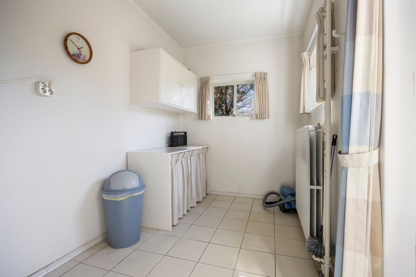 Photo 10 of Angerensteinstraat 1