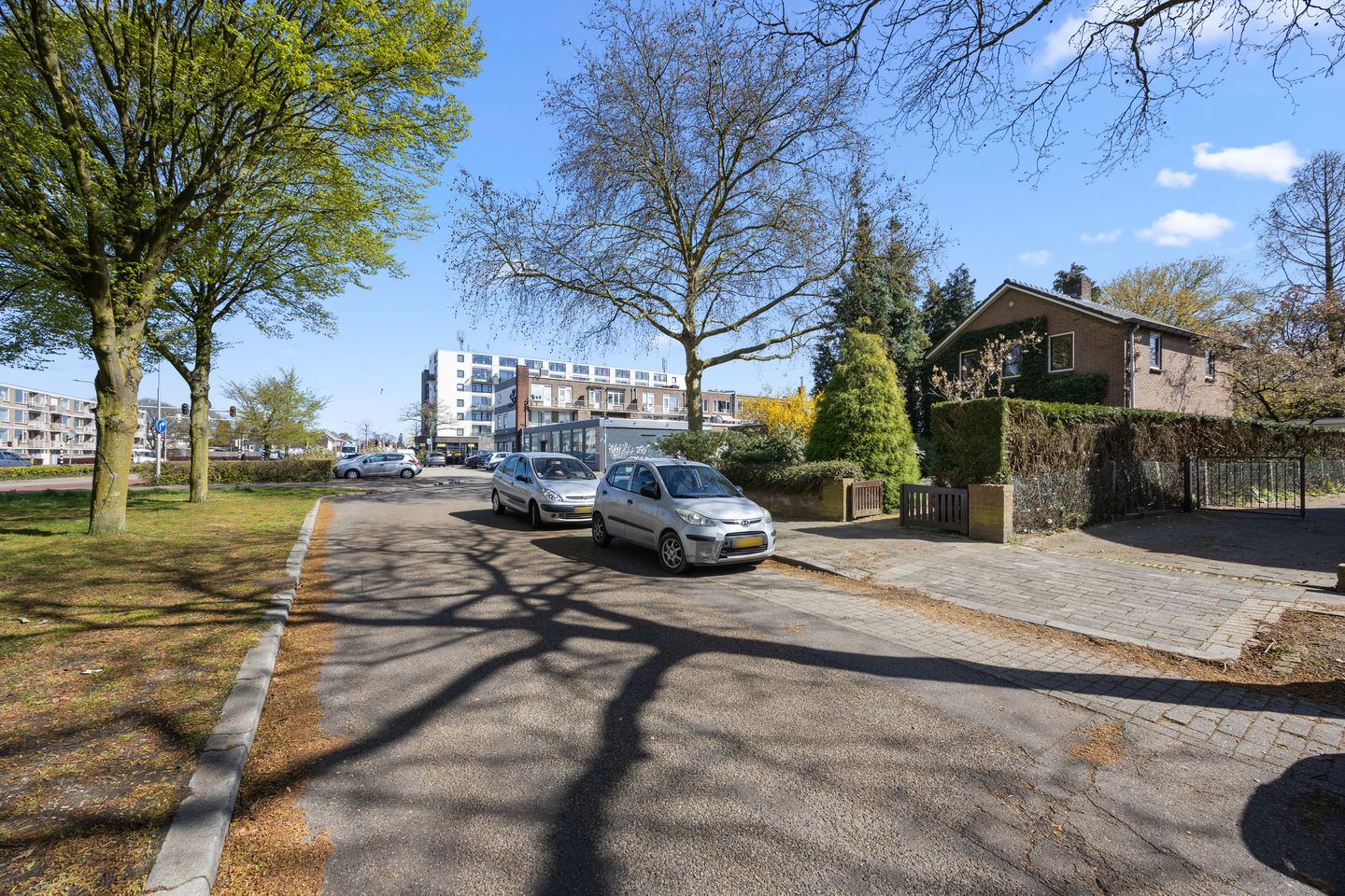 Photo 34 of Angerensteinstraat 1