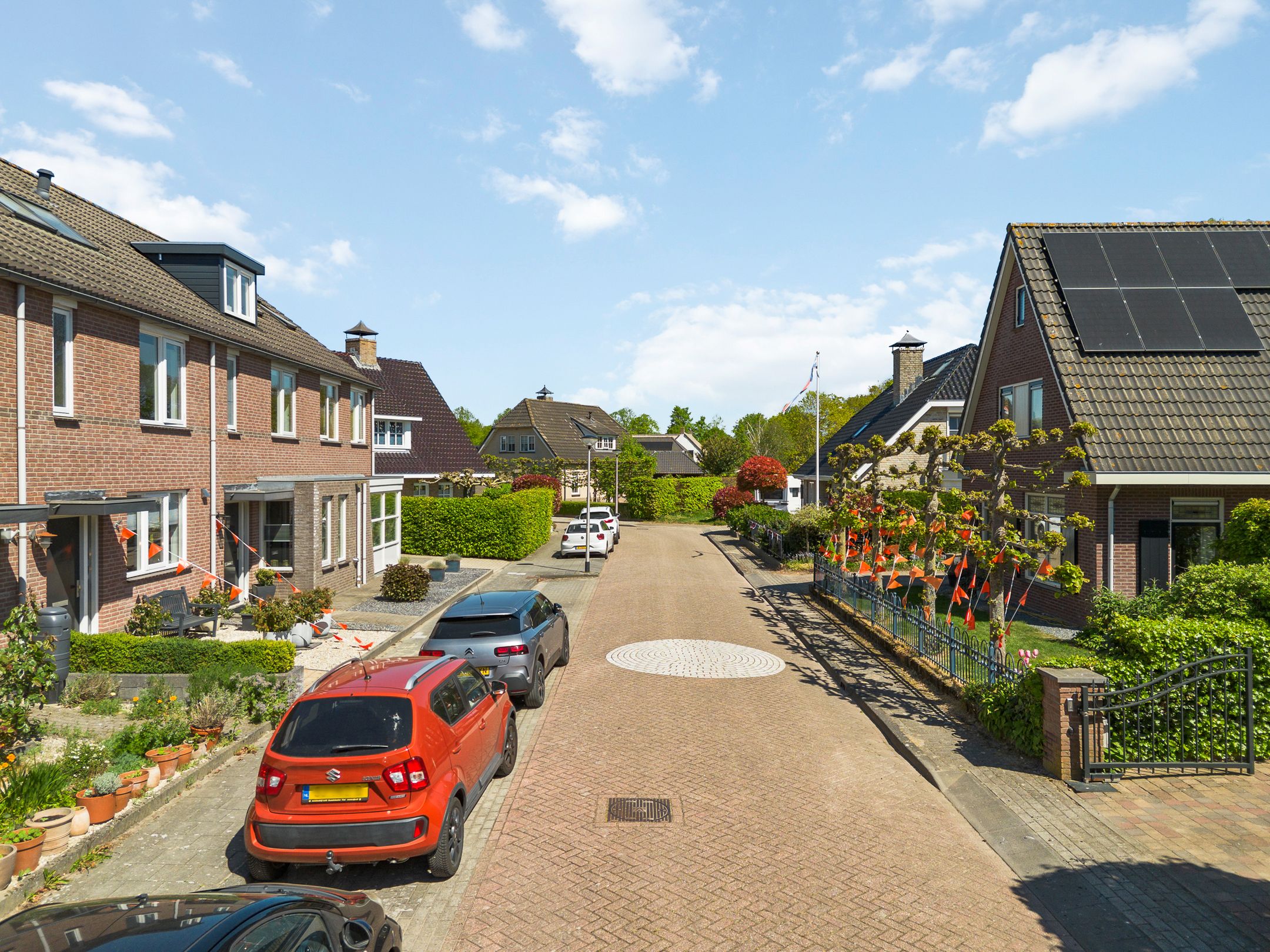 Photo 36 of J. van Zantenstraat 18