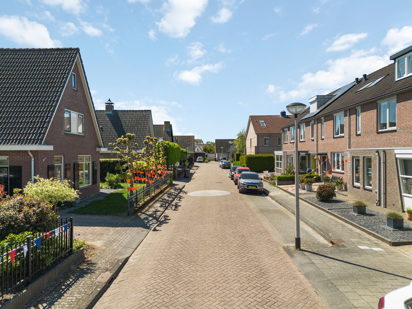 Photo 35 of J. van Zantenstraat 18