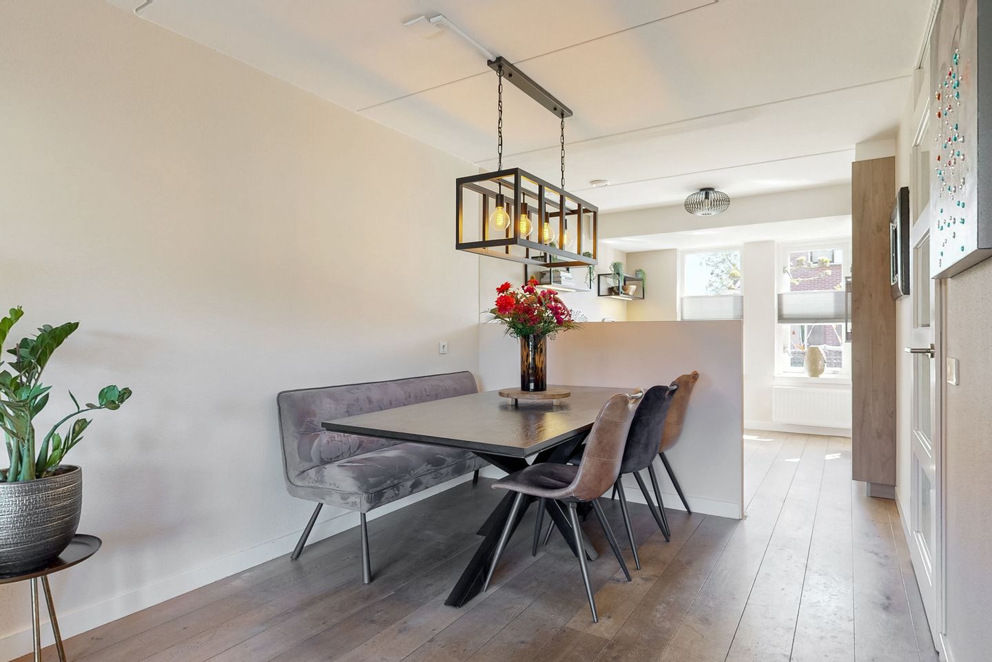 Photo 5 of J. van Zantenstraat 18