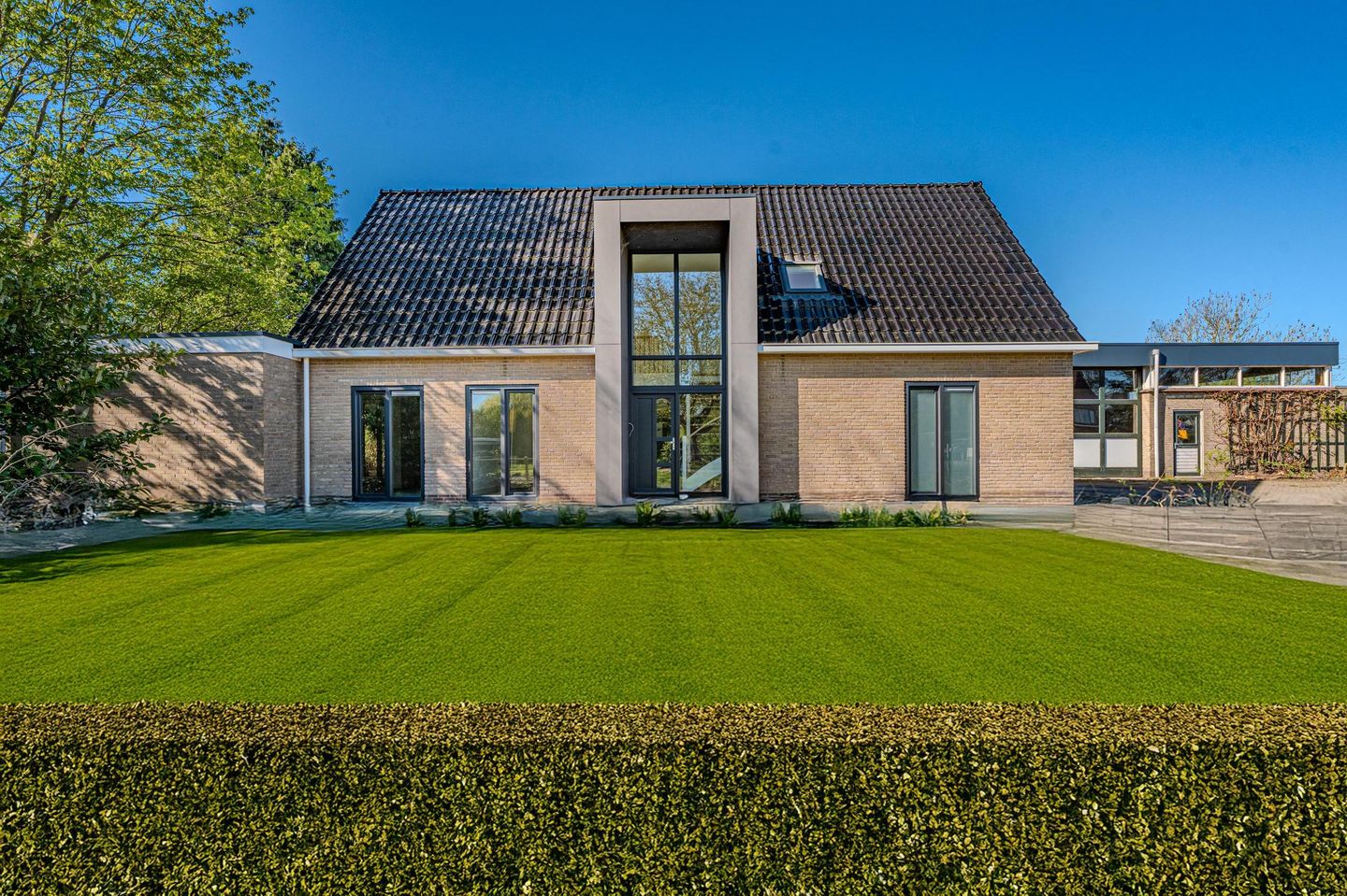 Bekijk foto 2 van Provincialeweg 121