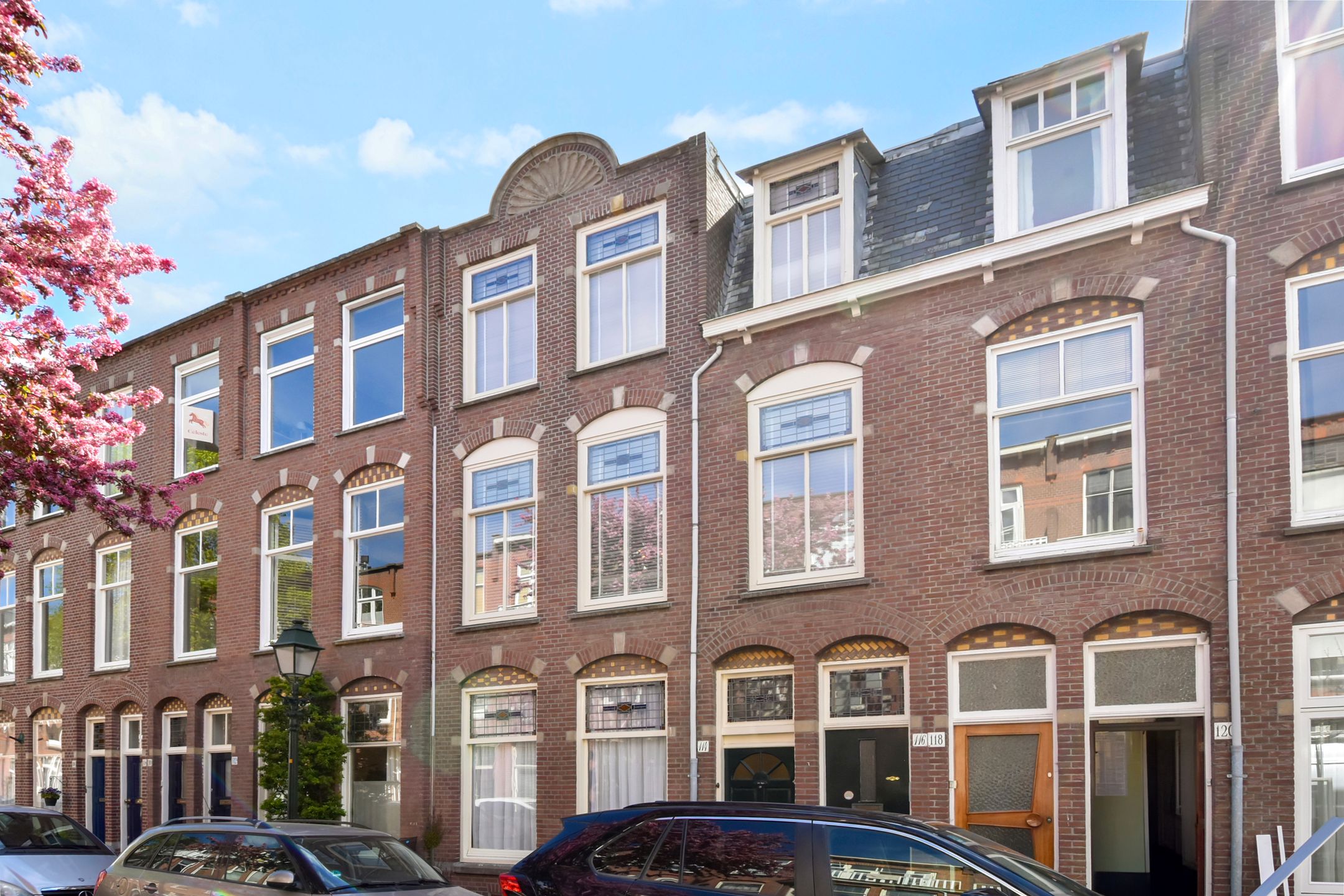 Photo 39 of Van Loostraat 116