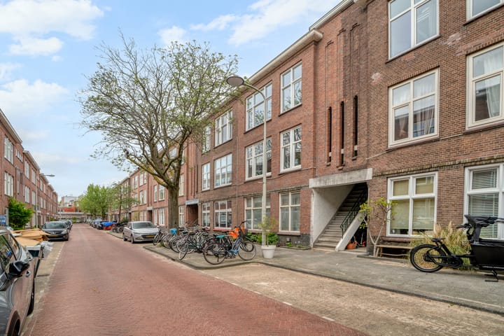 Photo 2 of Rhododendronstraat 87