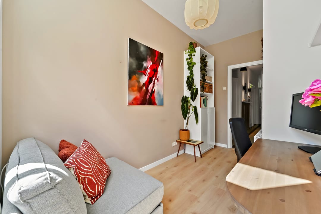 Photo 17 of Esdoornstraat 24