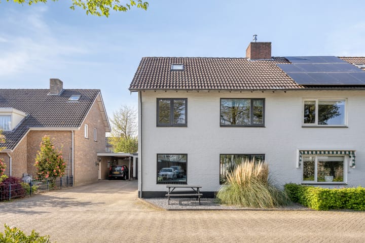 Photo 2 of Prunusstraat 22