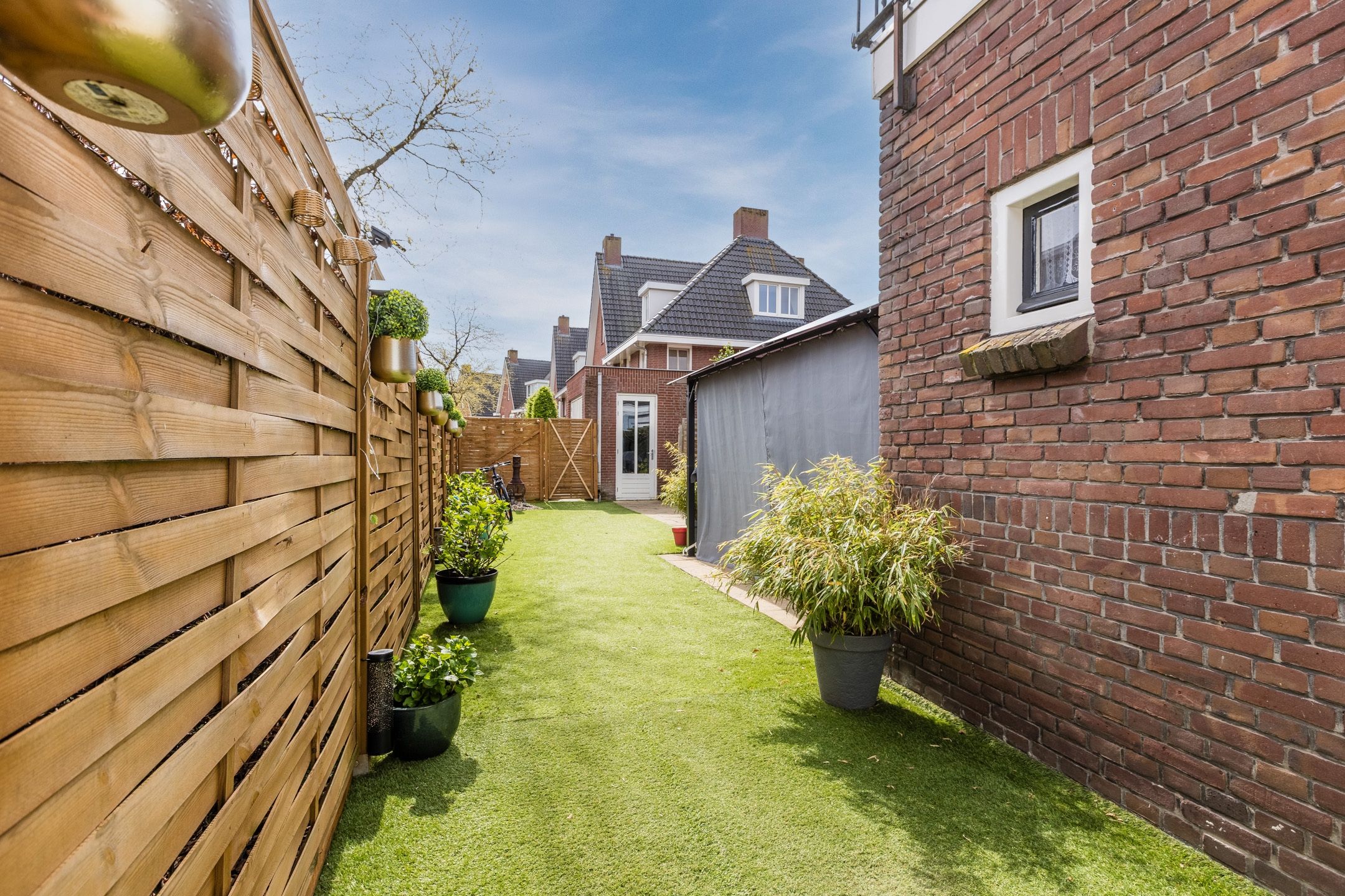 Charming corner house from 1950 with rooftop terrace and south-facing garden in Nieuwkuijk — 27