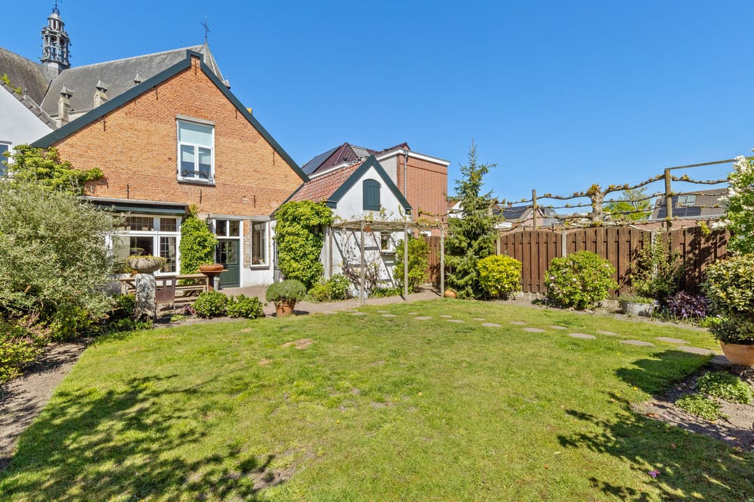 Characteristic Home with Swimming Pool and Paradise Garden in Wouw — 52