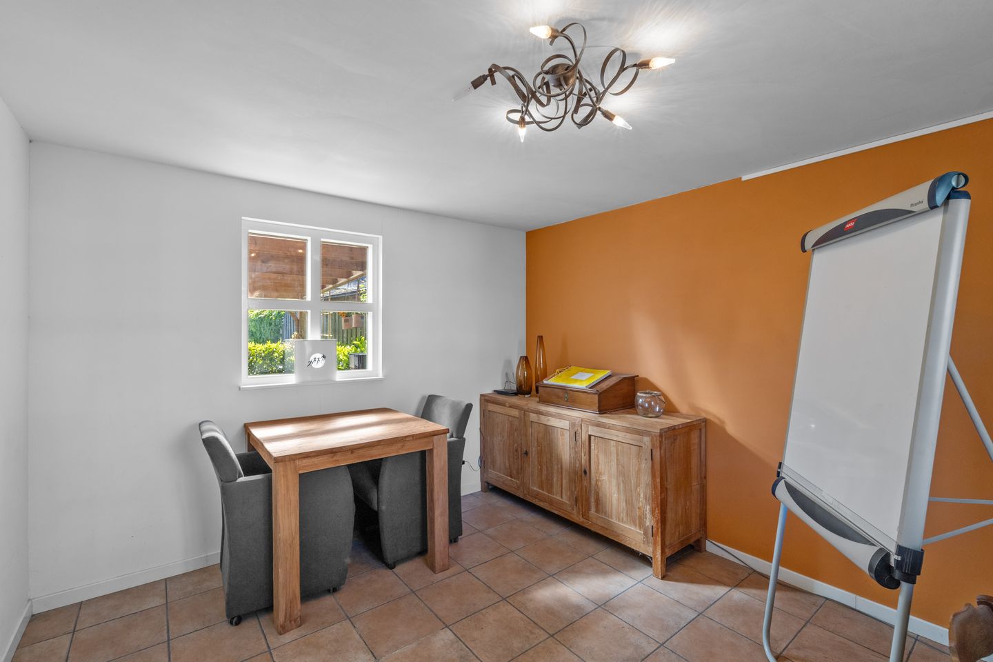 Characteristic Home with Swimming Pool and Paradise Garden in Wouw — 44