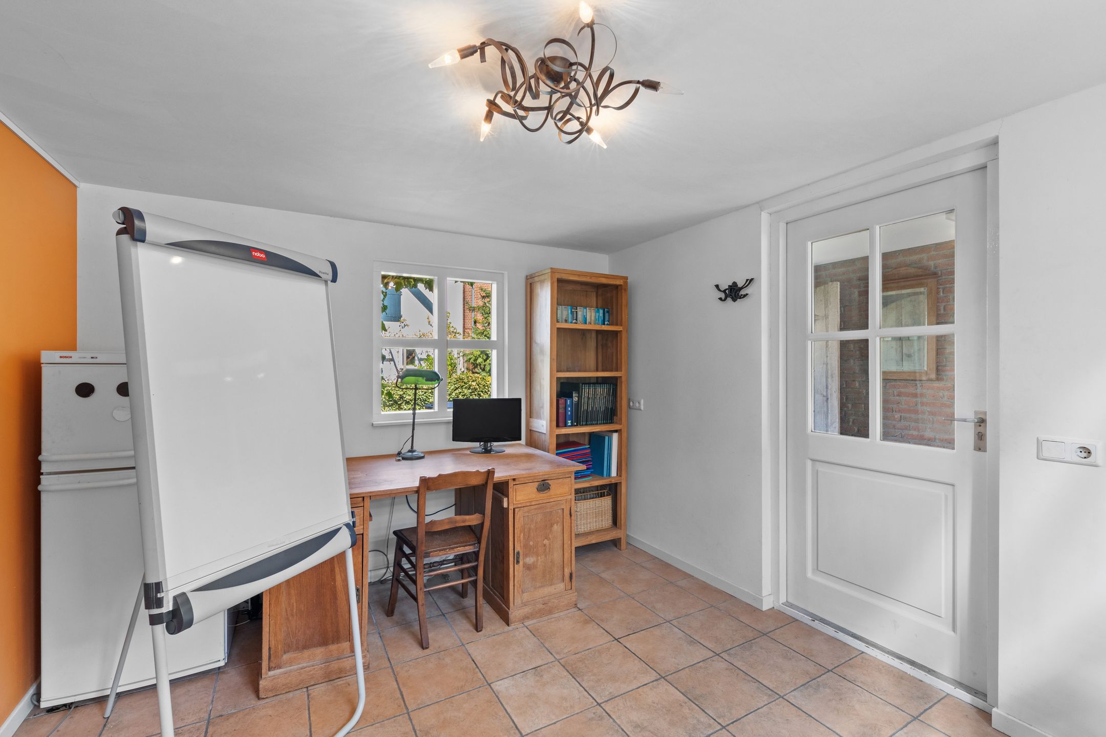Characteristic Home with Swimming Pool and Paradise Garden in Wouw — 45