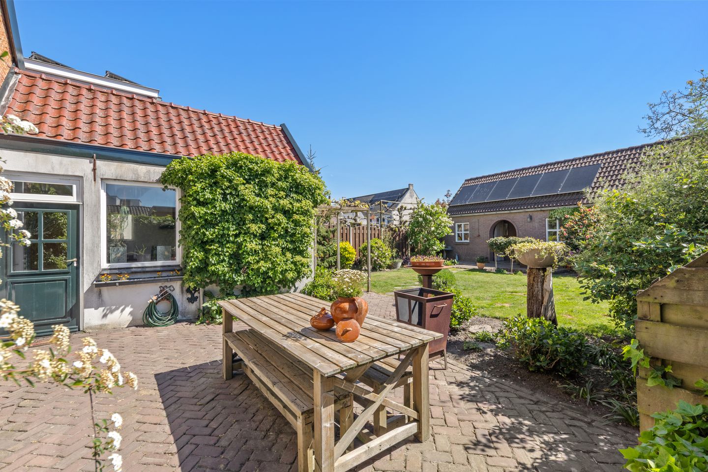 Characteristic Home with Swimming Pool and Paradise Garden in Wouw — 50