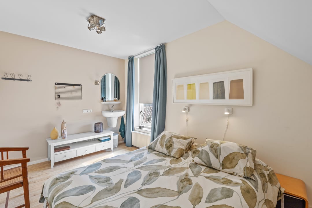 Characteristic Home with Swimming Pool and Paradise Garden in Wouw — 23