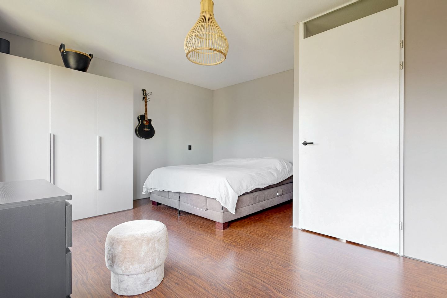 Modern terraced home with home business potential in green Broekpolder neighborhood — 19