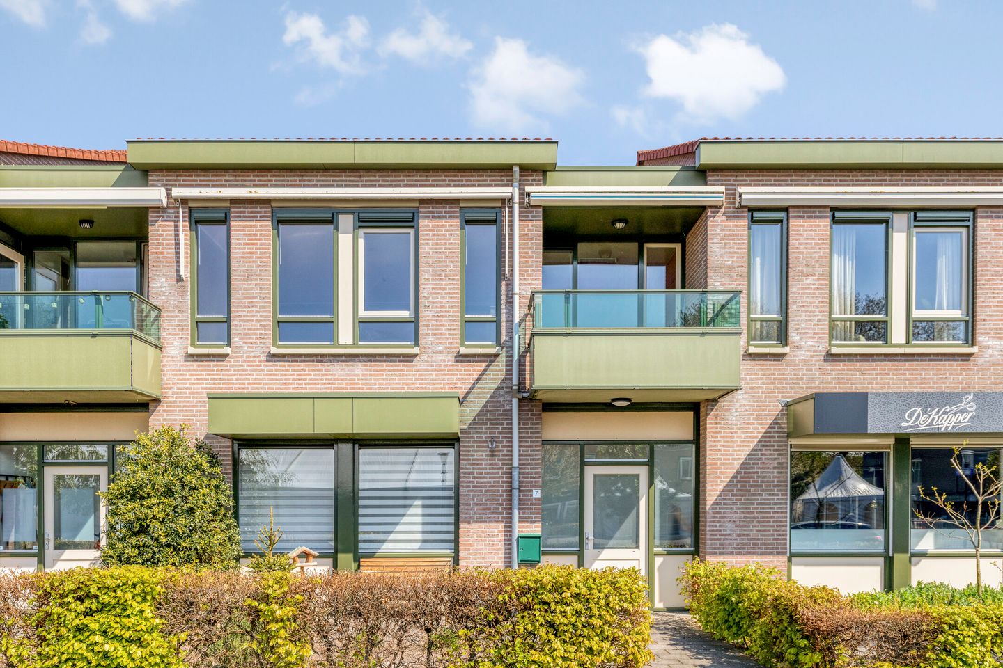 Apartment with balcony and parking in village center — 34