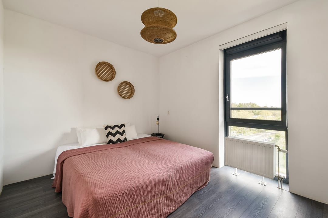 Stylish corner apartment with private parking in Amsterdam North — 13