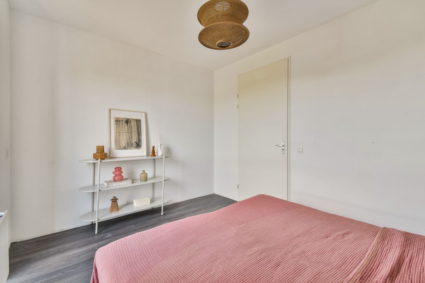 Stylish corner apartment with private parking in Amsterdam North — 14
