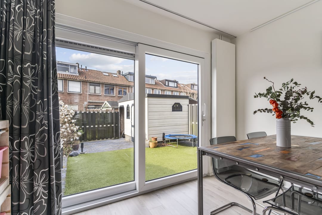 Well-maintained terraced house with sunny garden and 4 bedrooms in Zwijndrecht — 13