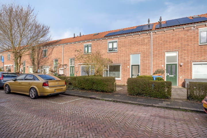 Photo 2 of Van Diemenstraat 21