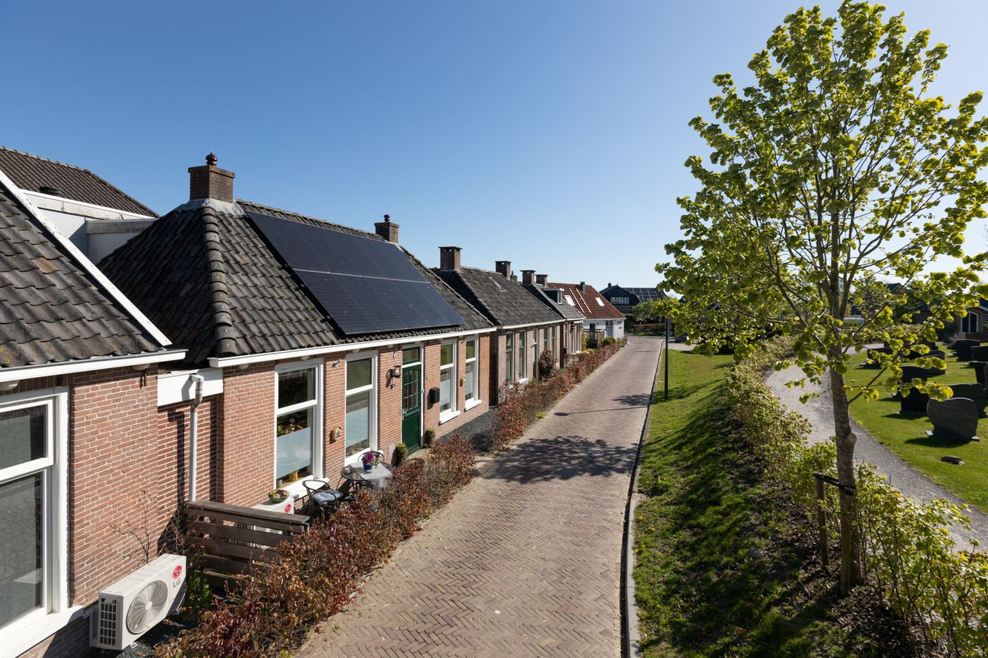 Photo 34 of Achterbuorren 13