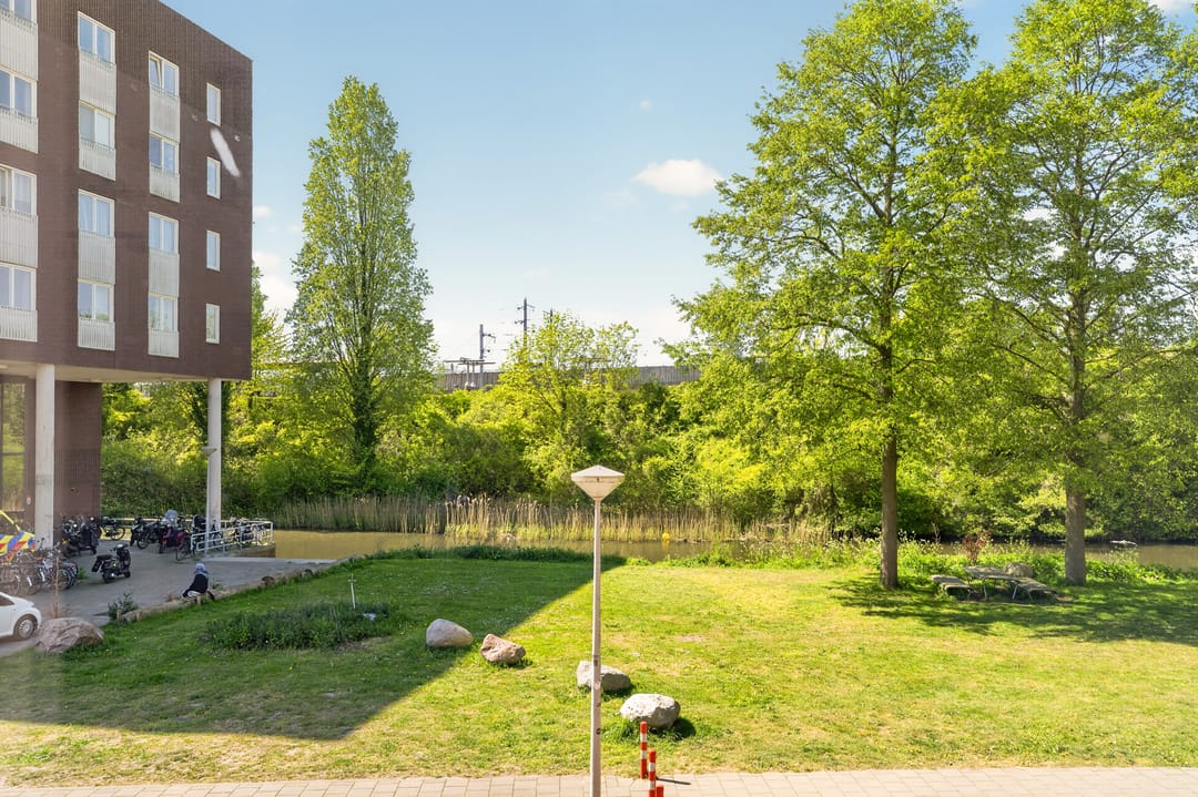 Photo 37 of Berceusestraat 2
