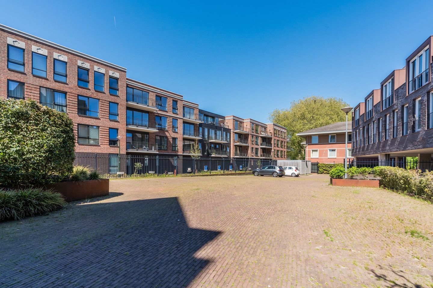 Foto 55 van Mgr vdn Tillaartstraat 58