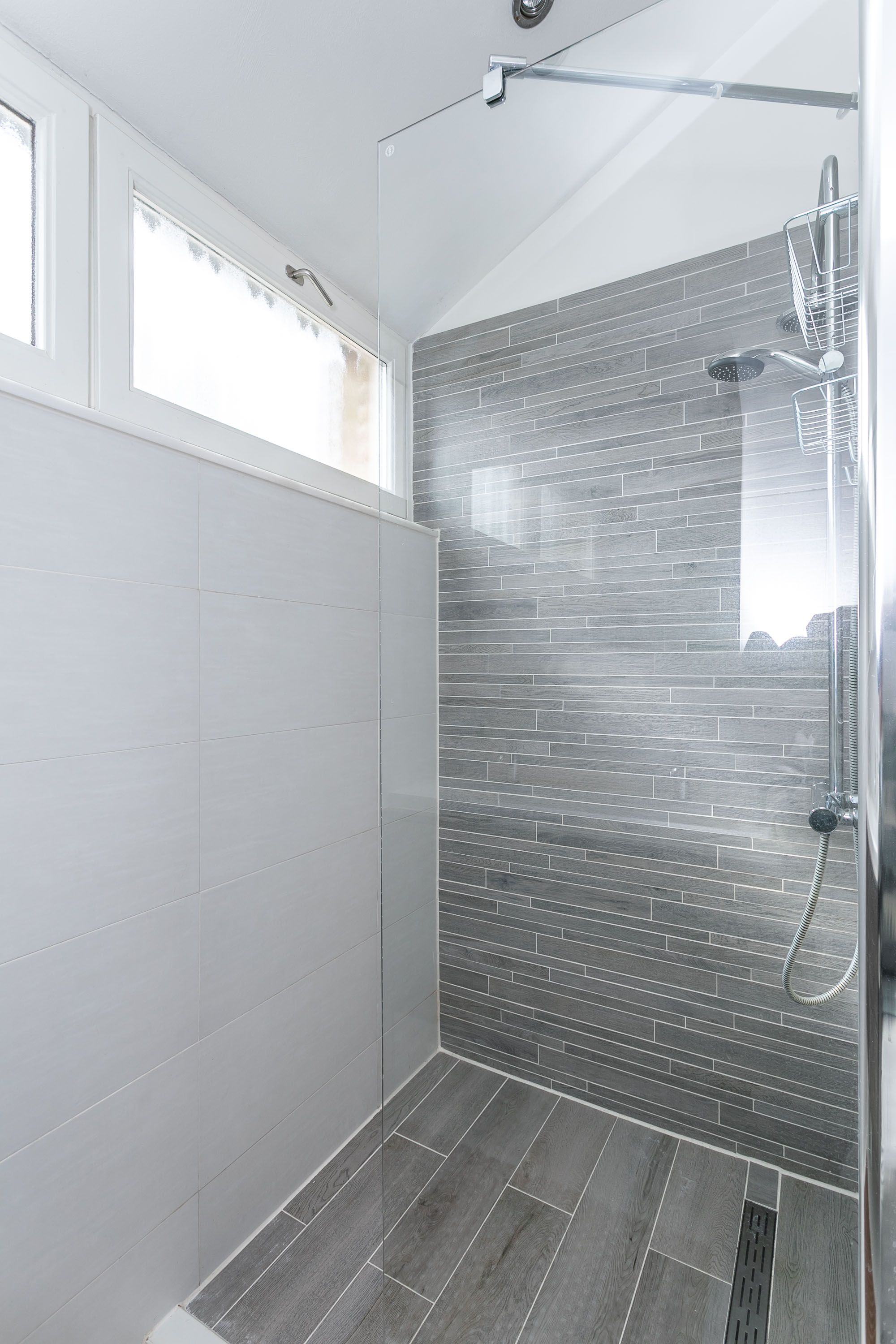 Move-in Ready Semi-Detached Home with Garage and Multifunctional Space in Spaubeek — 18