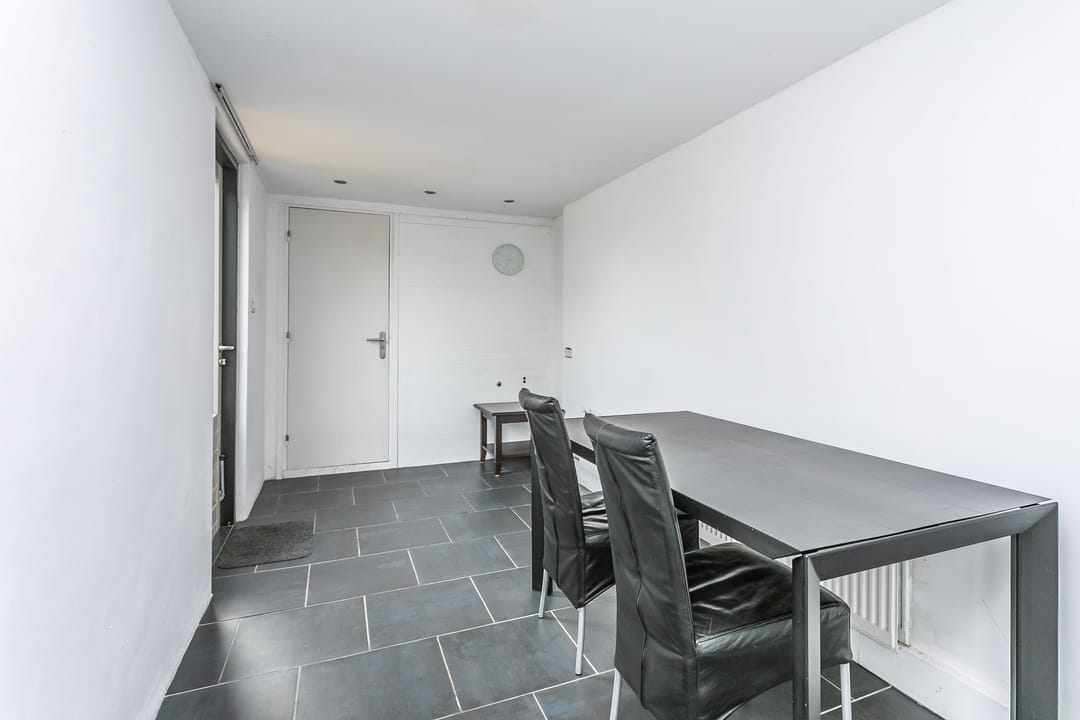 Move-in Ready Semi-Detached Home with Garage and Multifunctional Space in Spaubeek — 28