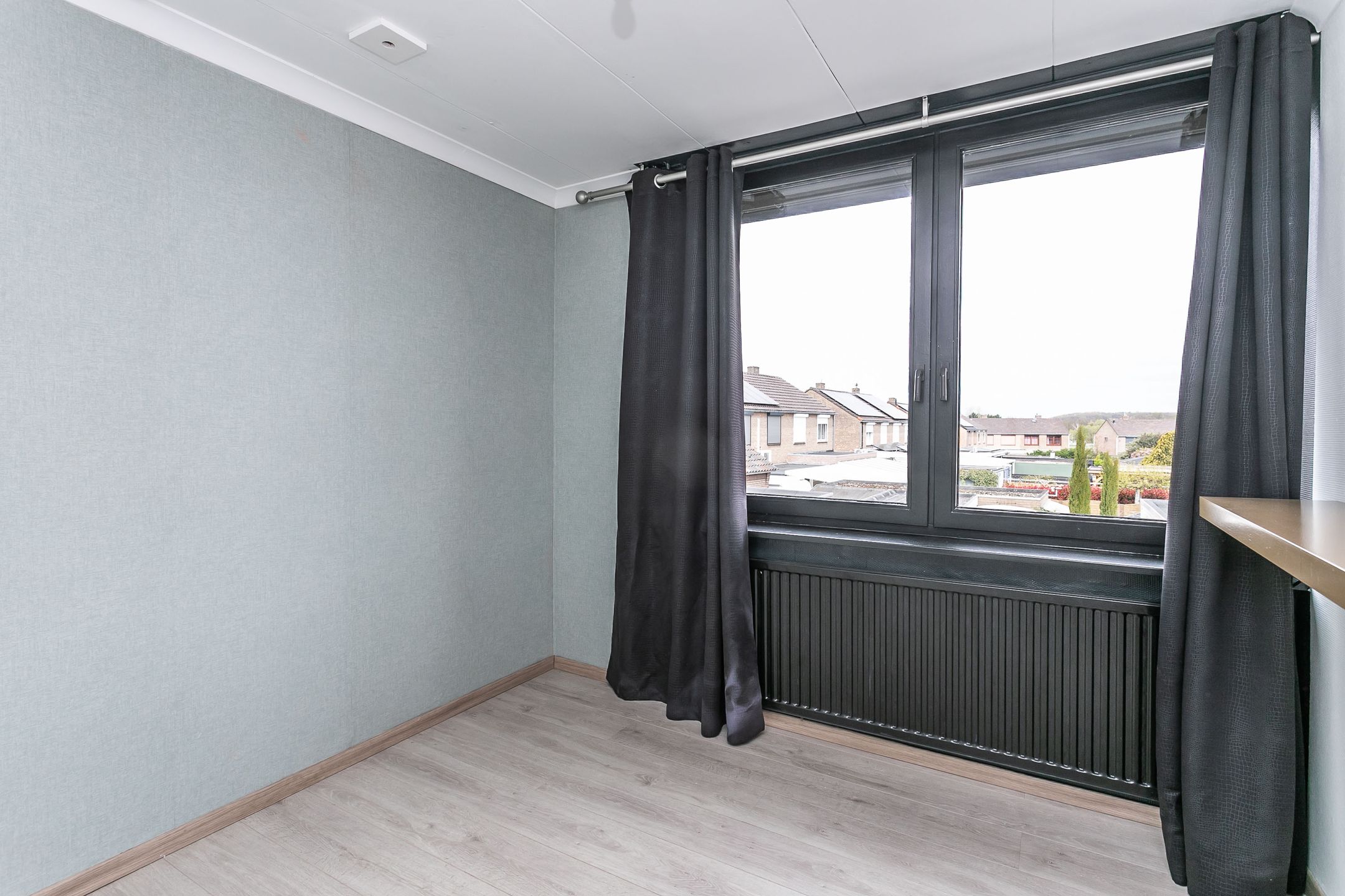 Move-in Ready Semi-Detached Home with Garage and Multifunctional Space in Spaubeek — 15