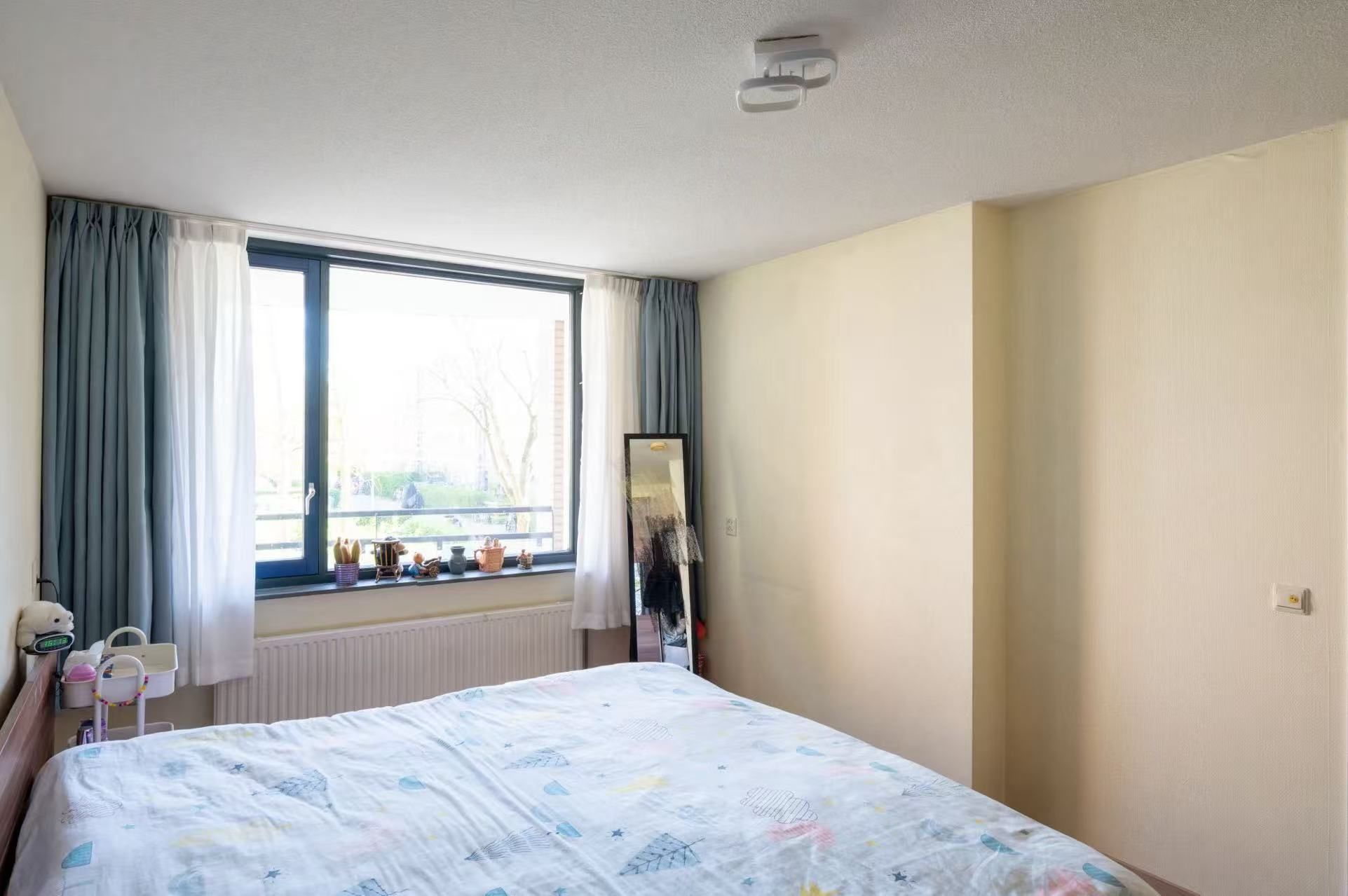 Modern 4-room corner apartment with beautiful views in Laakhaven-Oost — 33