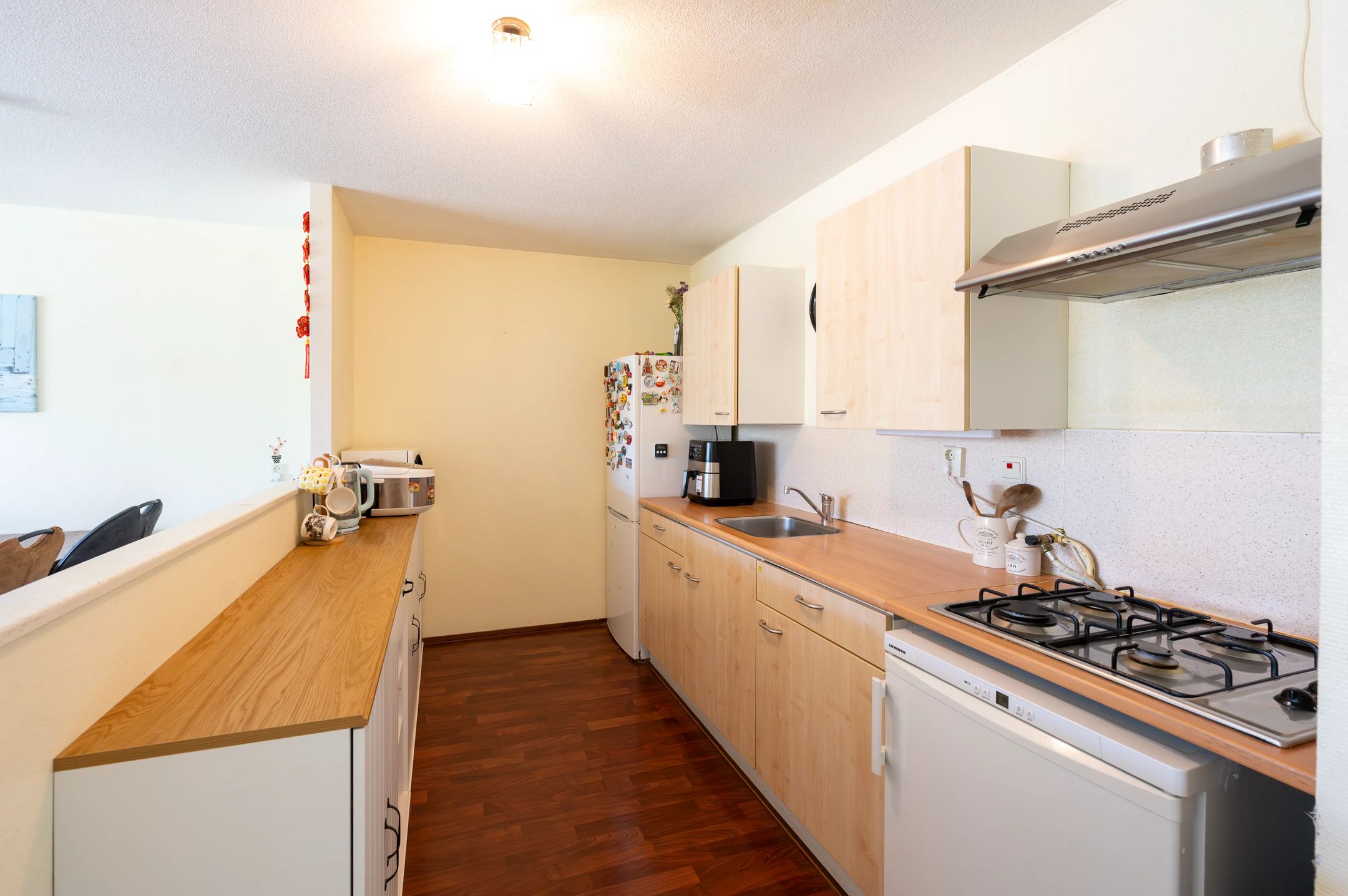 Modern 4-room corner apartment with beautiful views in Laakhaven-Oost — 15