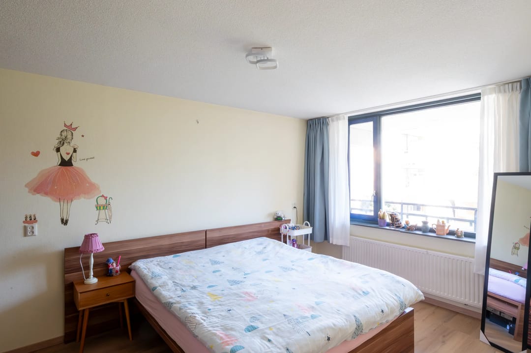 Modern 4-room corner apartment with beautiful views in Laakhaven-Oost — 32
