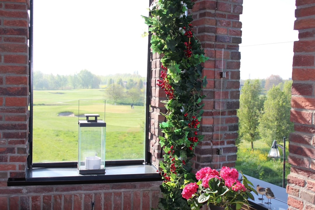 Luxurious Apartment with Panoramic Golf Course Views in Iconic Slot-Haverleij — 16
