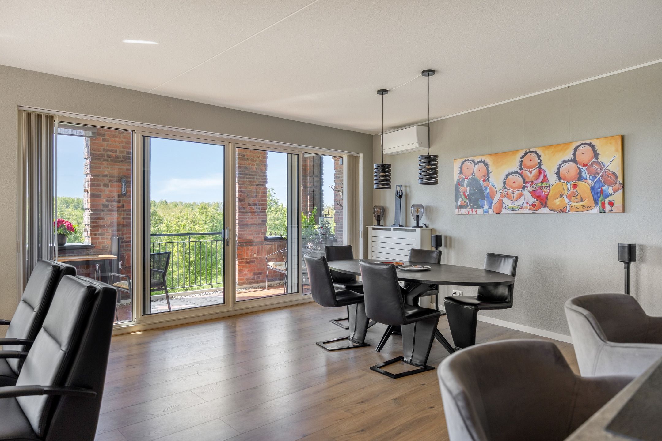 Luxurious Apartment with Panoramic Golf Course Views in Iconic Slot-Haverleij — 21